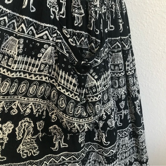 BILA Maxi Dress Size Medium Black White Rayon Boho Hippie Relaxed Fit Pockets - Picture 4 of 6